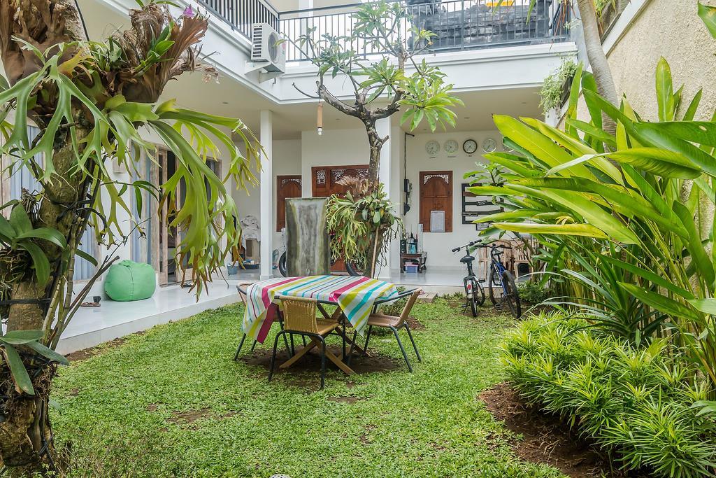Zen Rooms Denpasar Mertasari מראה חיצוני תמונה