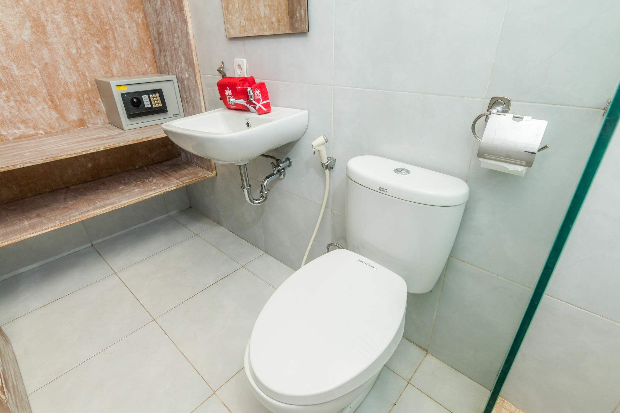 Zen Rooms Denpasar Mertasari מראה חיצוני תמונה
